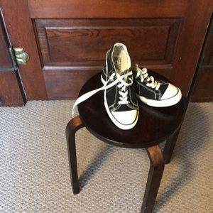 Converse one star shoe size women’s 8